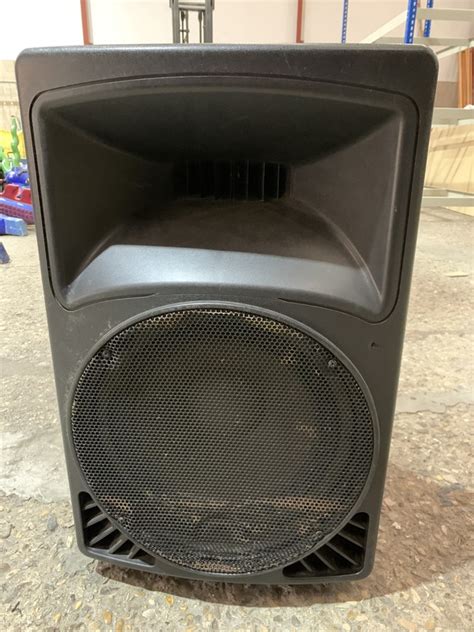 secondhand sound  lighting equipment loudspeakers  phonic p wide dispersion sound