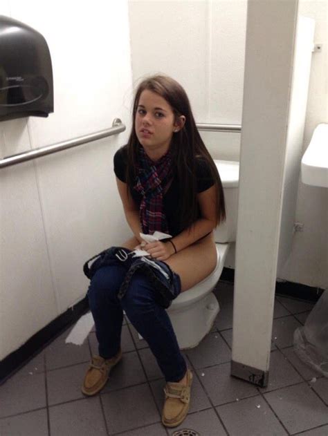 girls on the toilet on twitter toilet toiletgirls…