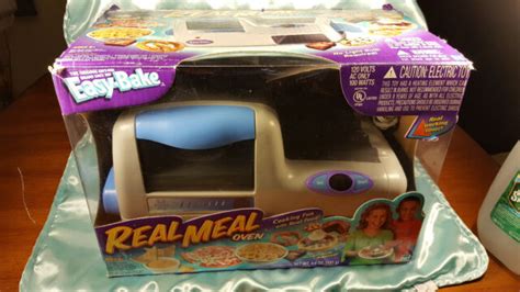 Easy Bake Real Meal Oven Includes Bake Pans Accessories Mixes