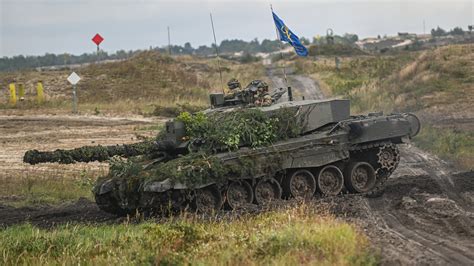 Britain Says It Will Give Ukraine Tanks Breaching A Western Taboo