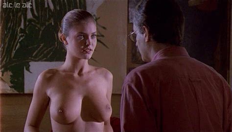 1990s Nude Celebrity Highlights – 1992 Picture 2016 3 Original