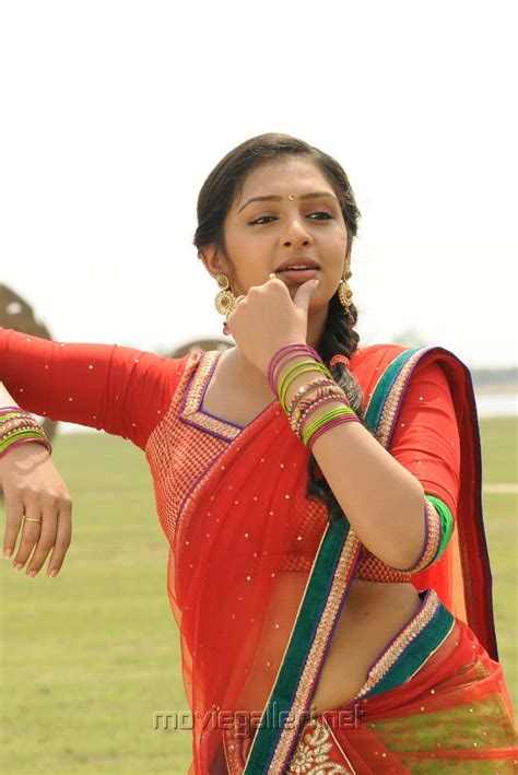 Tamil Actr Team Lakshmi Menon Navel Show In Red Saree