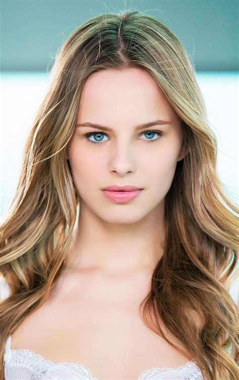 jillian janson the most captivating blue glances of the adult film industry womens