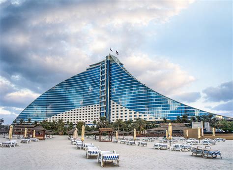 jumeirah beach hotel area
