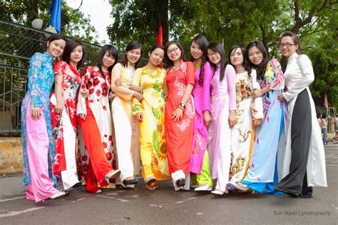 Ao Dai Vietnamese Beautiful Traditional Dress