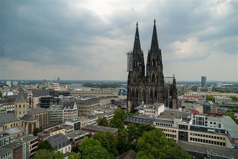 facts     cologne cathedral clio muse tours