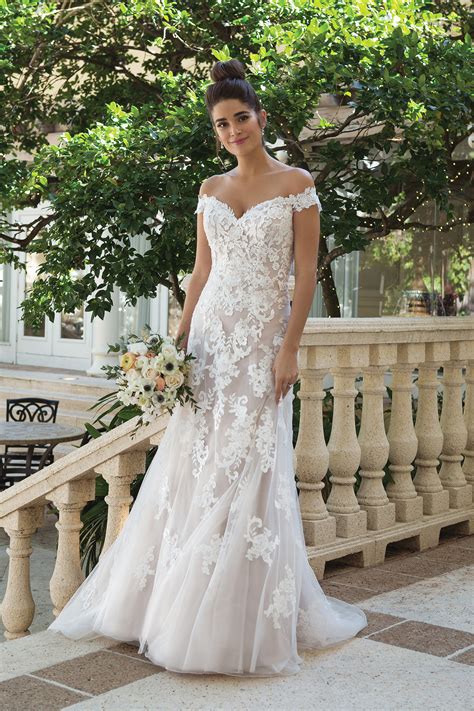 wedding dresses by sincerity bridal 44075 weddingwire ca