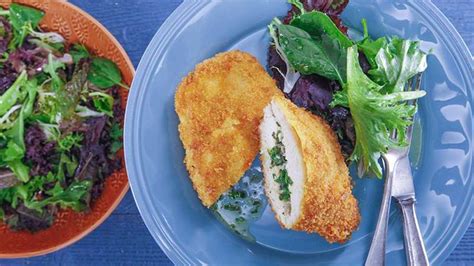 one pan chicken kiev with cheddar crumb rachael ray show