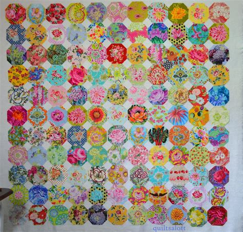colourful snowball quilts quilt patterns circle quilts