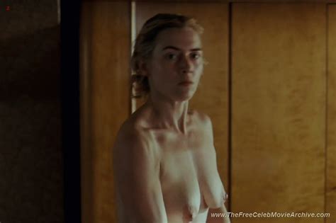 actress kate winslet paparazzi topless shots and nude movie scenes mr skin free nude celebrity