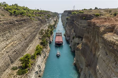 corinth canal greece blog  interesting places