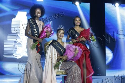 missnews phirinyane wins miss botswana crown