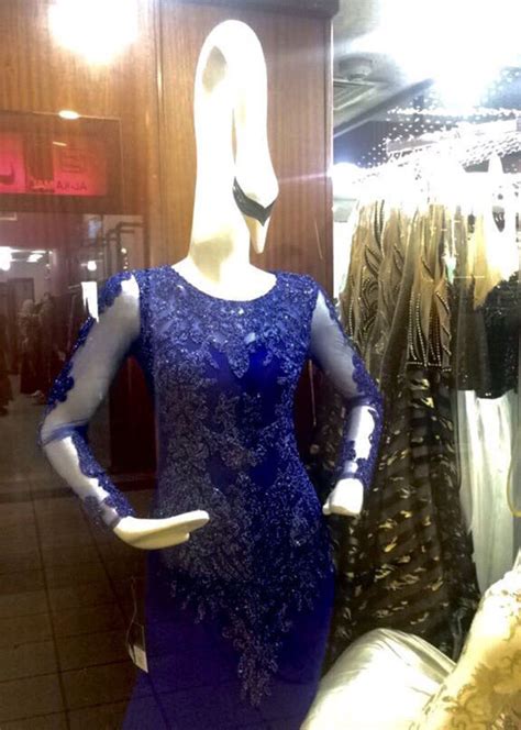 50 hilarious mannequin moments that ll make you lol