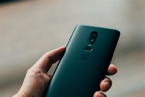 oneplus    finally   stable android  update techengage