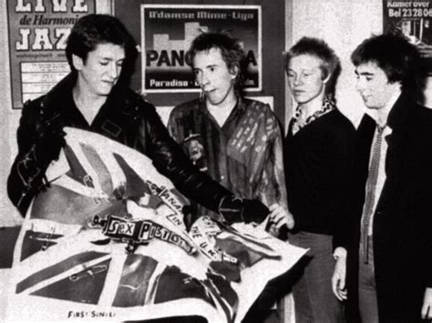 Former Sex Pistols Win Legal Battle With Band’s Former Frontman Johnny