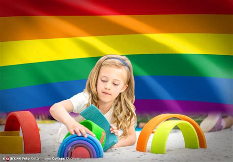 bereits 60 anmeldungen erster schwul lesbischer kindergarten öffnet in