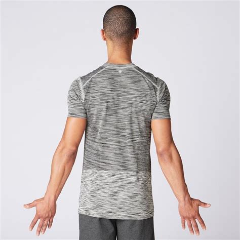seamless short sleeved dynamic yoga  shirt mottled blue decathlon
