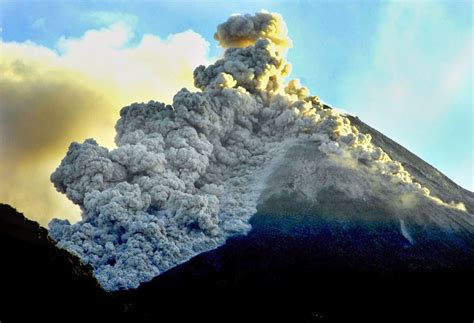 mitigasi bencana gunung meletus bencana alam gunung meletus