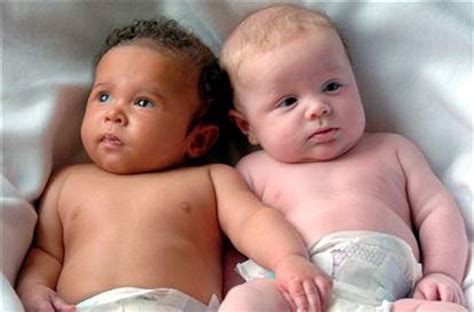 17 amazing facts you didn t know about identical twins wow amazing