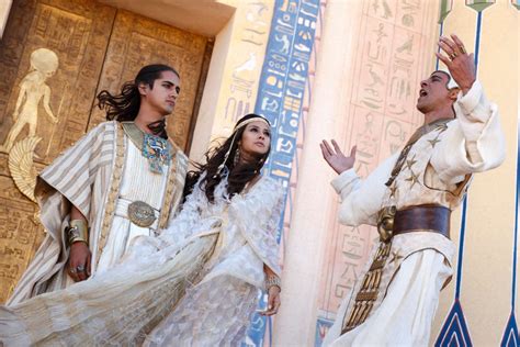 6 reasons why the so called diverse cast of ‘tut miniseries is still a whitewash of ancient