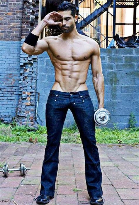17 best images about sport shirtless six pack abs 2 on pinterest to be models and football