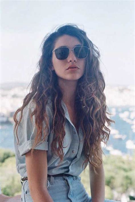 20 Girls With Long Curly Hair Hairstyles And Haircuts Lovely