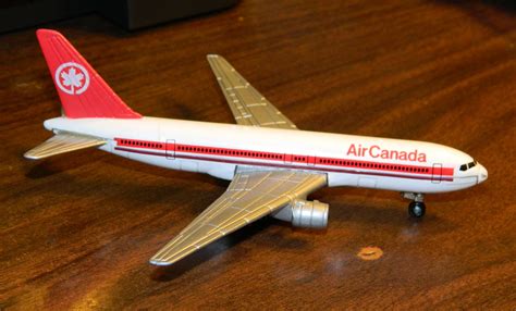 ertl diecast air canada airlines boeing  airplane  diecast plane model