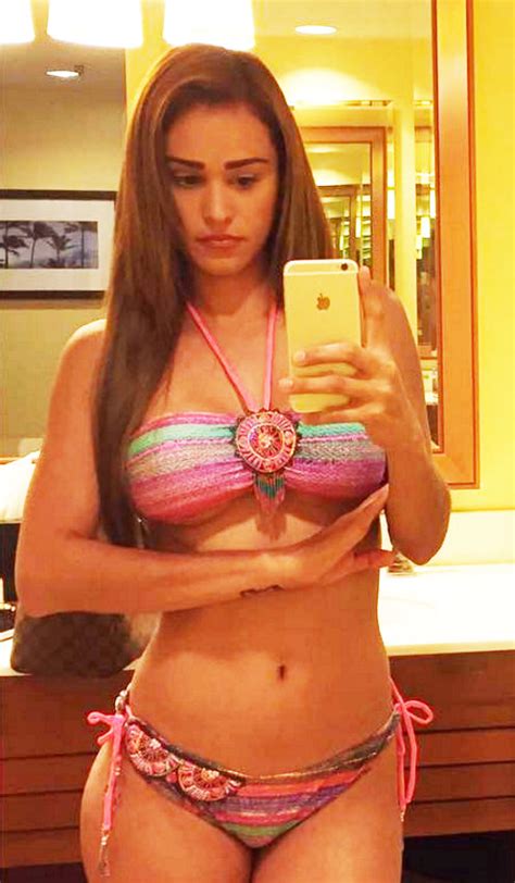 Sexy Mexican Weather Girl Yanet Garcia Shows Off New Bikini Range