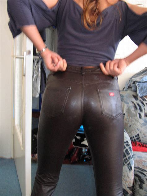 Lovely Ladies In Leather Leather Shiny Ass Part 5