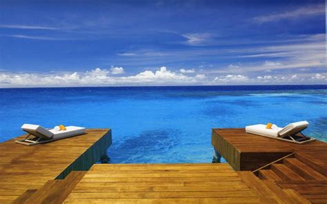 hd maldivian water bungalow over lagoon wallpaper download free 63115