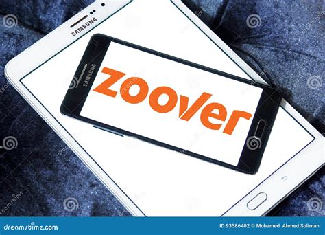 zoover holiday reviews logo editorial photography image  parks trip