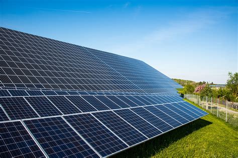 companies bid  capture  sun  akernis solar power plant iia