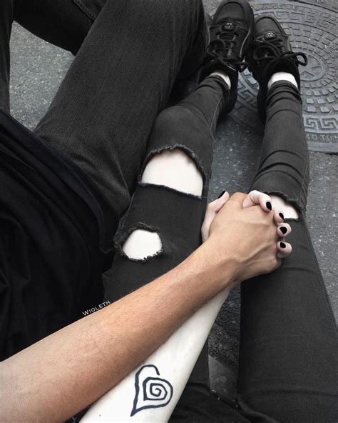 14 3k likes 168 comments viola ♥ wioleth on instagram cute emo