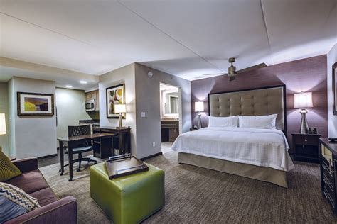 hotels   airbnb   earnings calls skift