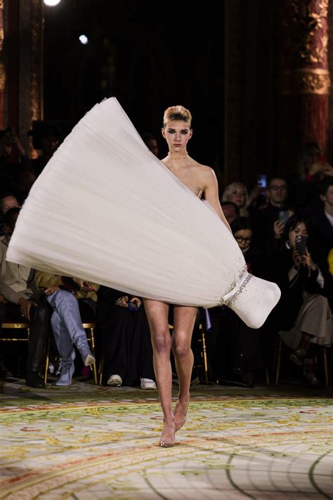 viktor rolf creates rotated ballgowns  paris couture week designlab