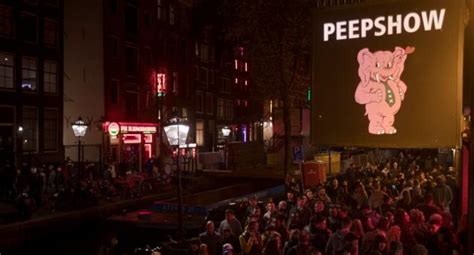 Amsterdam Sex Workers Angry At Red Light District Tours Ban The Malta