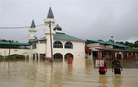 Dialog Rakyat Mangsa Banjir Di Kelantan Cecah Lebih 400 Orang
