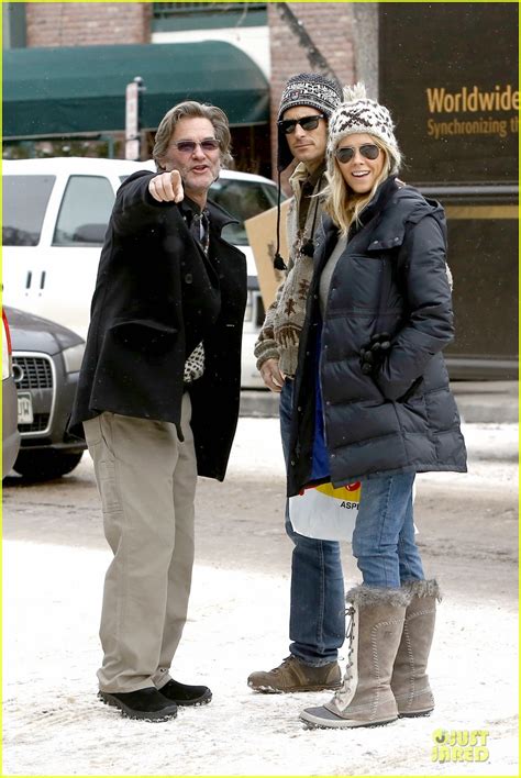 goldie hawn and kurt russell aspen chat with melanie griffith goldie hawn kurt russell aspen