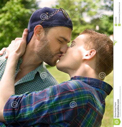 cute teen couples kissing hot girl hd wallpaper