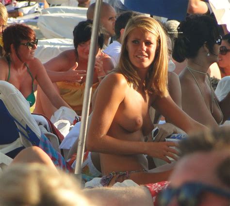 Sexy Girl On Topless Beach Voyeured July 2011 Voyeur
