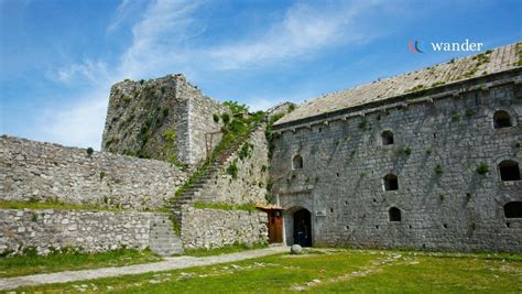 rozafa castle albanian kalaja  rozafes   castle   city  shkoder  northwestern