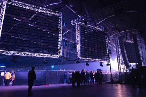 ways  enhance  concert stage design onstage systems