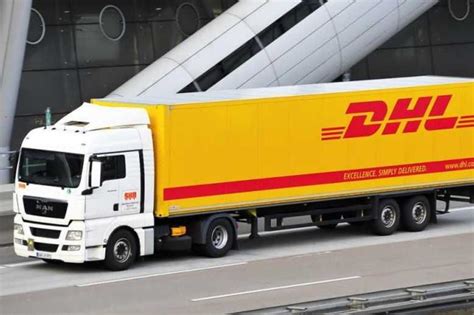 dhl investing  million   ecommerce logistics supply chain digital
