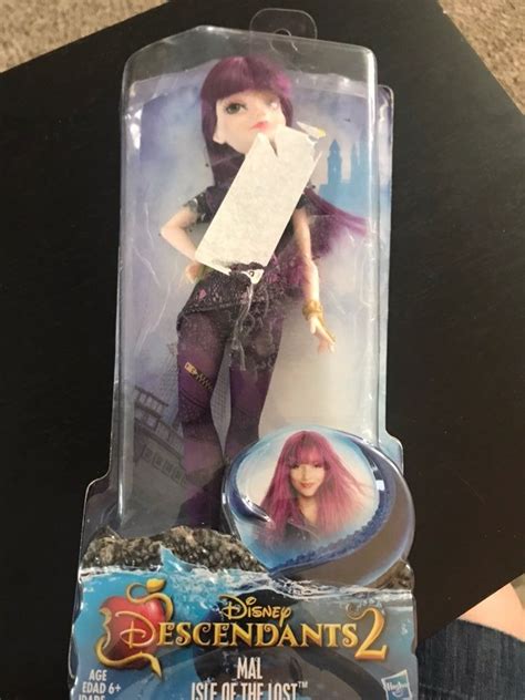 New In Box Box Is Broke But Doll Is In New Condition Disney