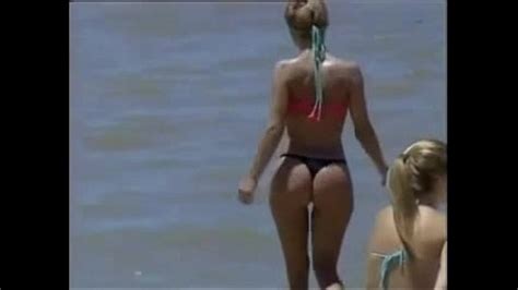 Perfect Ass In The Beach