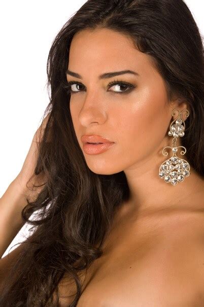 Miss Universo 2009 Miss Egipto Elham Wagdi