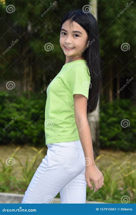cute filipina girl with small telegraph