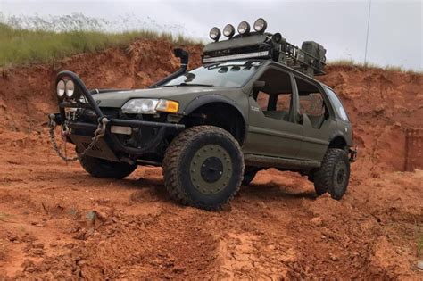 lifted civic dubbed war wagon  amazing