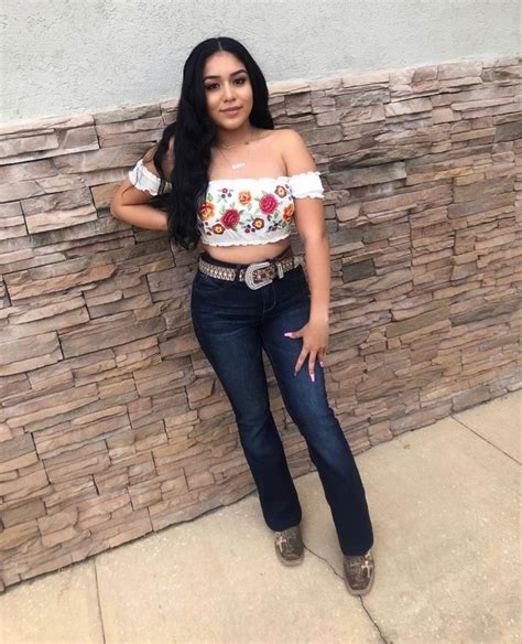 pin by dez🇲🇽 on vaqueras vaquero♥️ mexican outfit western outfits