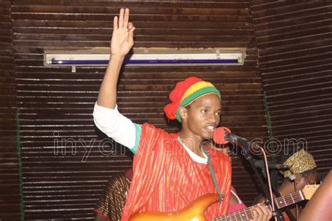 nubwo abahanuzi ba reggae bakomeje gupfa bazi inyarwandacom